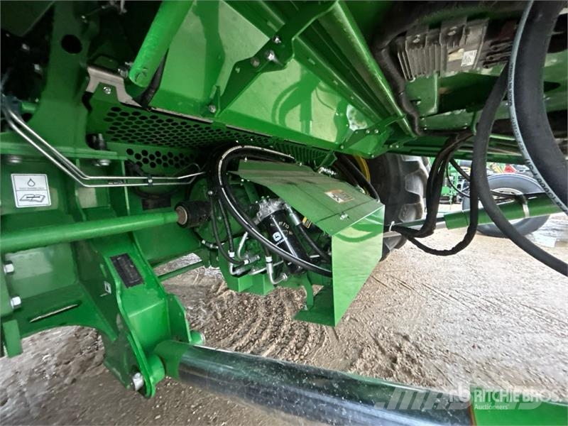 John Deere X9 1000 Signature Edition Combine Harvester Skurtreskere