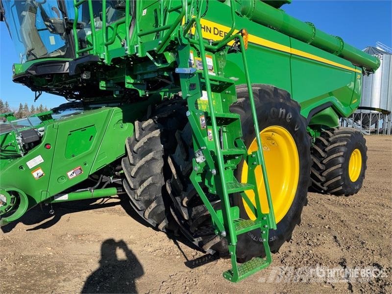 John Deere X9 1000 Signature Edition 4x4 Combine Harvester Kombajni