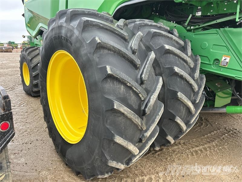 John Deere X9 1000 Signature Edition Combine Harvester Skurtreskere