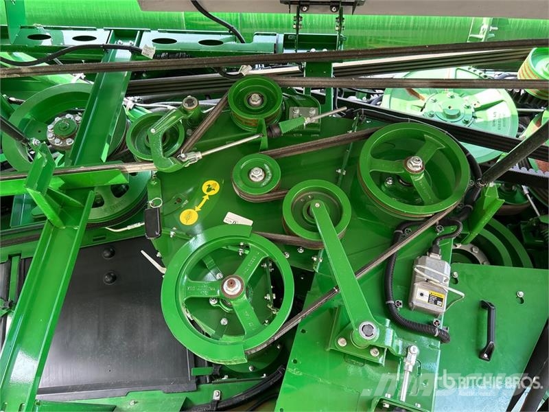 John Deere X9 1100 4x4 Signature Edition Combine Harvester Kombajni