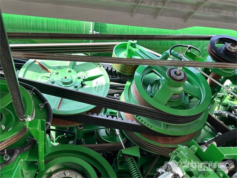 John Deere X9 1100 4x4 Signature Edition Combine Harvester Kombajni