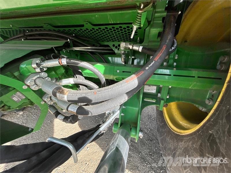 John Deere X9 1100 4x4 Signature Edition Combine Harvester Kombajni
