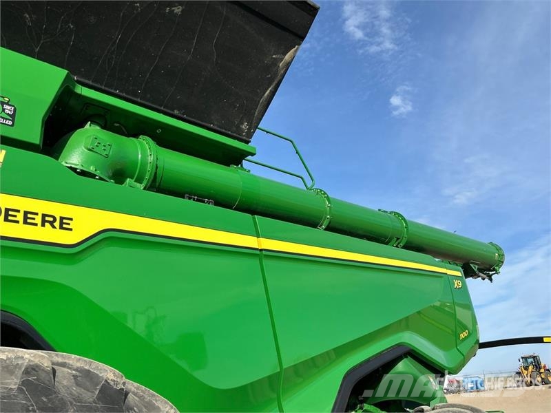John Deere X9 1100 4x4 Signature Edition Combine Harvester Kombajni