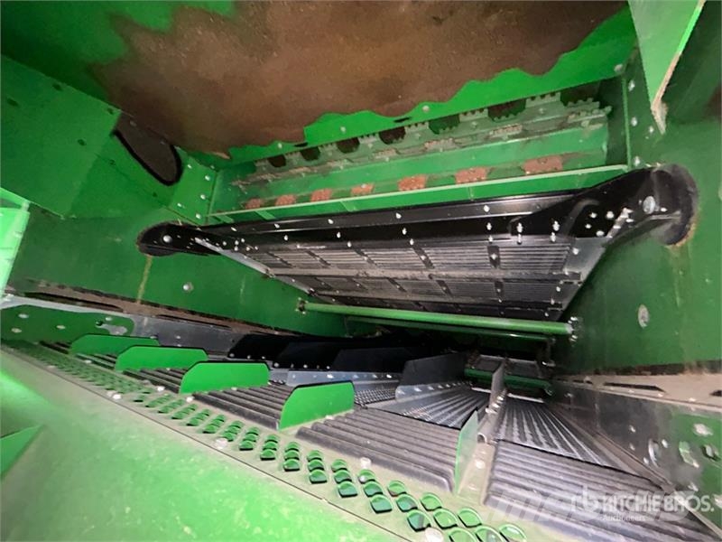 John Deere X9 1100 4x4 Signature Edition Combine Harvester Kombajni