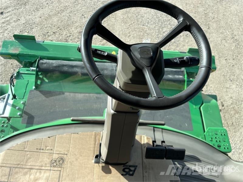 John Deere X9 1100 4x4 Signature Edition Combine Harvester Kombajni