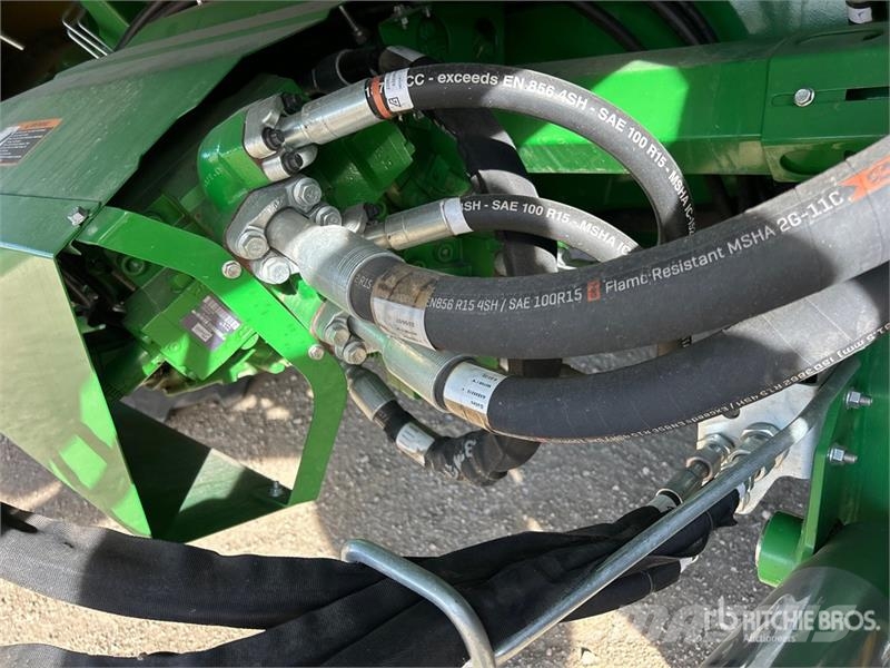 John Deere X9 1100 4x4 Signature Edition Combine Harvester Kombajni