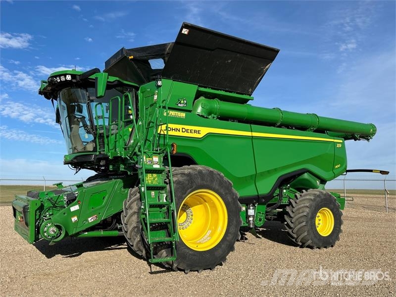 John Deere X9 1100 4x4 Signature Edition Combine Harvester Kombajni
