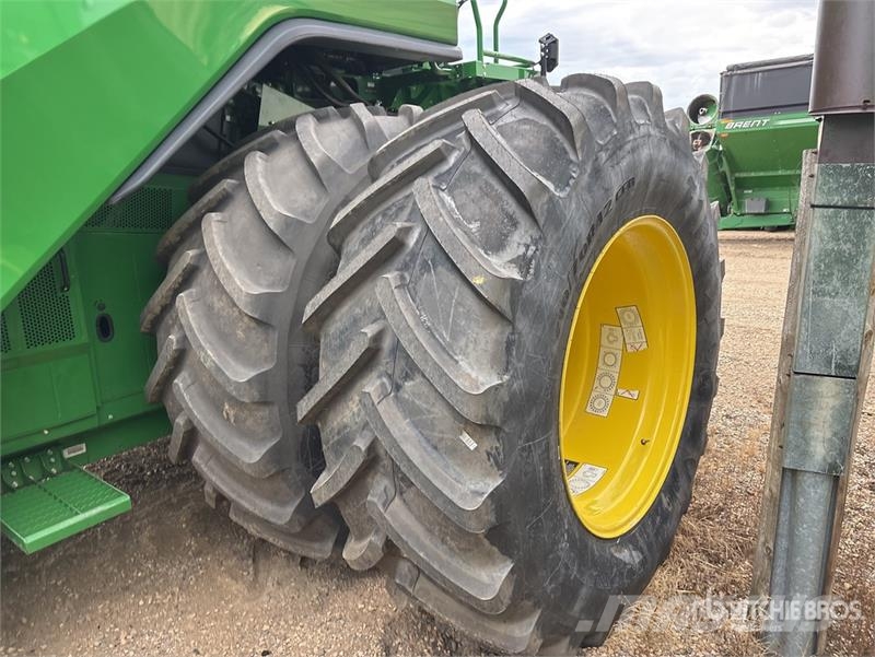 John Deere X9 1100 4x4 Combine Harvester Biçerdöverler