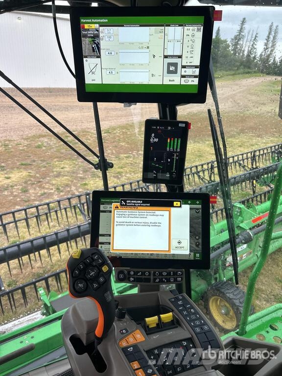 John Deere X9 1100 Combine Harvester 콤바인 수확기