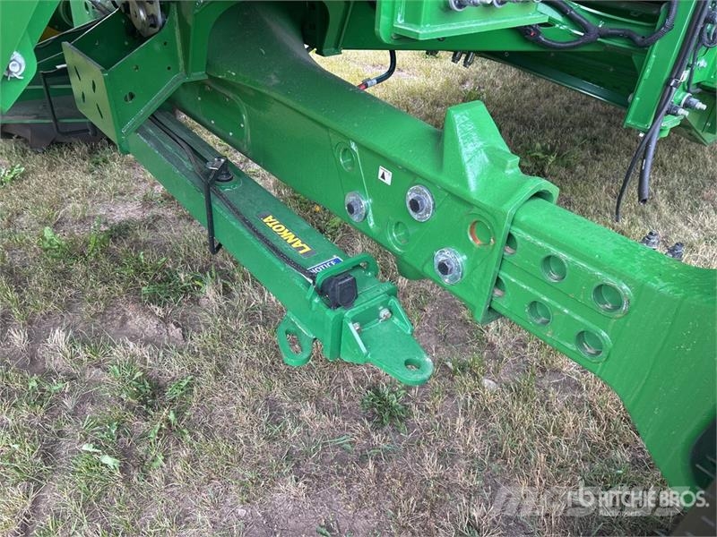 John Deere X9 1100 Combine Harvester 콤바인 수확기