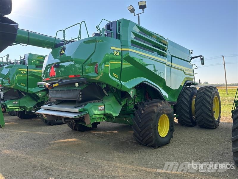 John Deere X9 1100 Combine Harvester Leikkuupuimurit