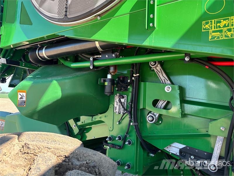 John Deere X9 1100 Signature Edition Combine Harvester Mietitrebbiatrici