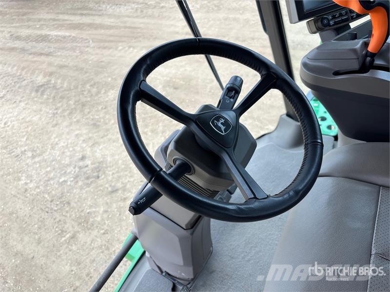 John Deere X9 1100 Signature Edition Combine Harvester Mietitrebbiatrici