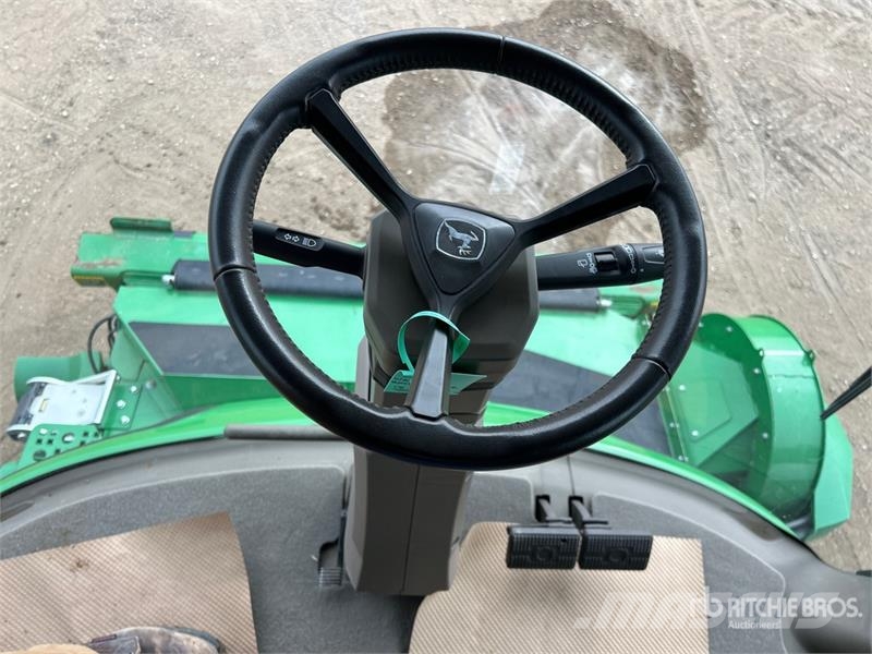 John Deere X9 1100 Signature Edition Combine Harvester Kombajny zbożowe
