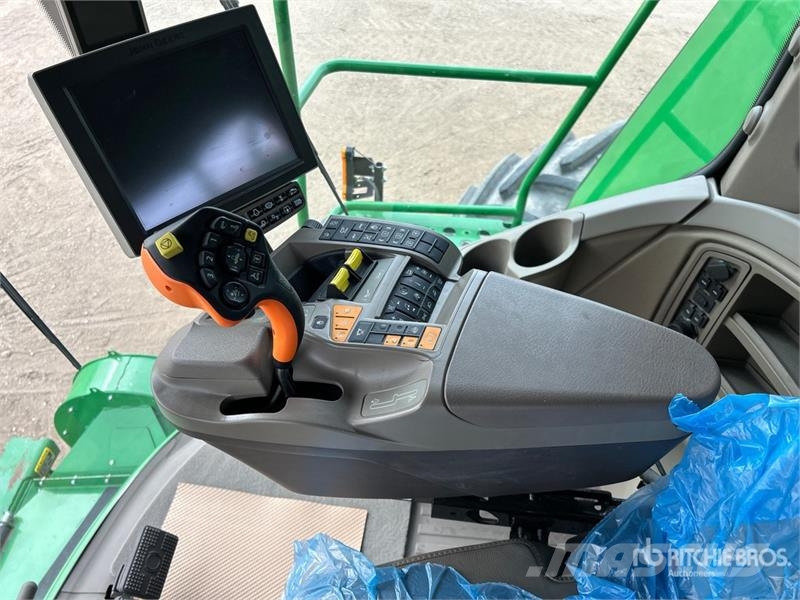 John Deere X9 1100 Signature Edition Combine Harvester Kombajny zbożowe