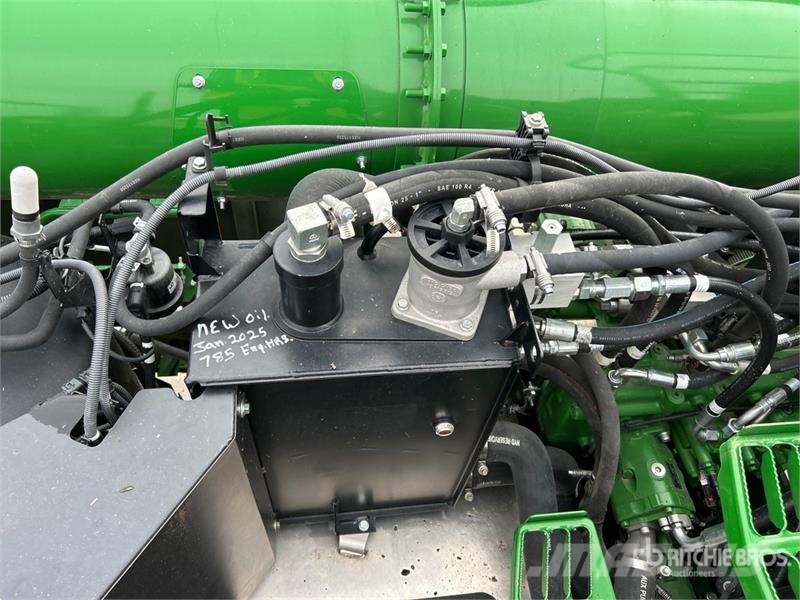 John Deere X9 1100 Signature Edition Combine Harvester Kombajny zbożowe