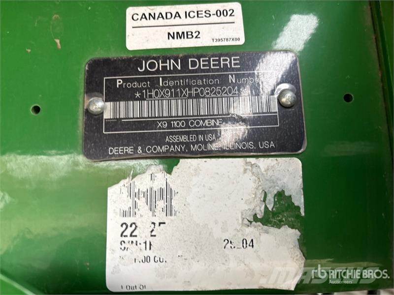 John Deere X9 1100 Signature Edition Combine Harvester Mähdrescher