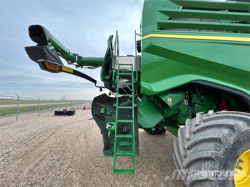 John Deere X9 1100 Signature Edition Combine Harvester Kombajny zbożowe