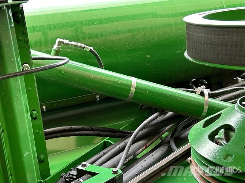 John Deere X9 1100 Signature Edition Combine Harvester Kombajny zbożowe