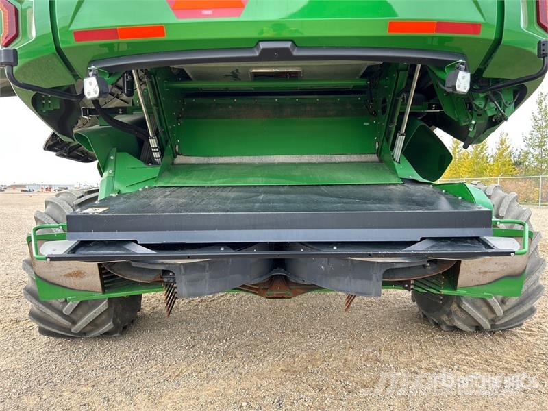 John Deere X9 1100 Signature Edition Combine Harvester Kombajny zbożowe