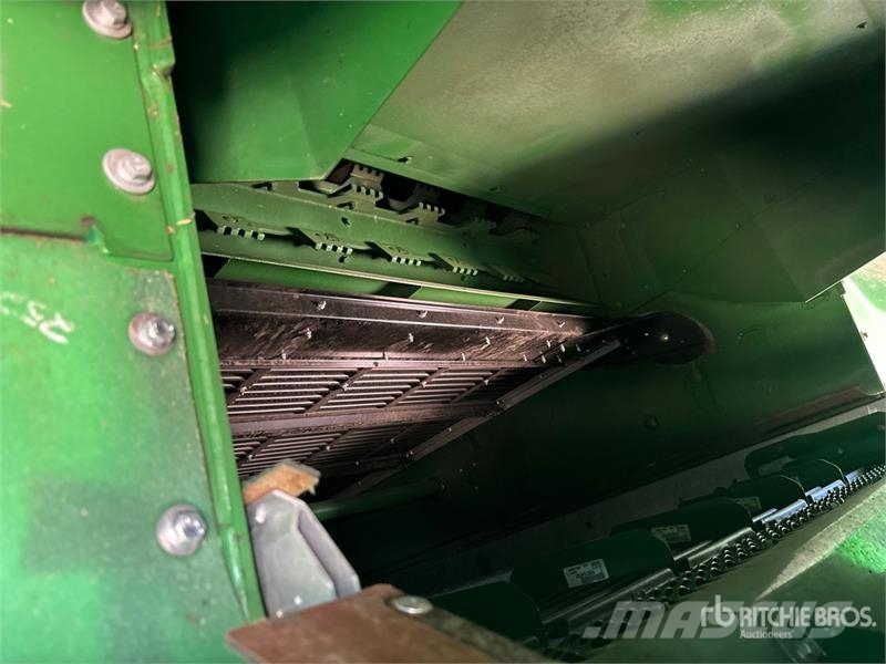 John Deere X9 1100 Signature Edition Combine Harvester Mietitrebbiatrici
