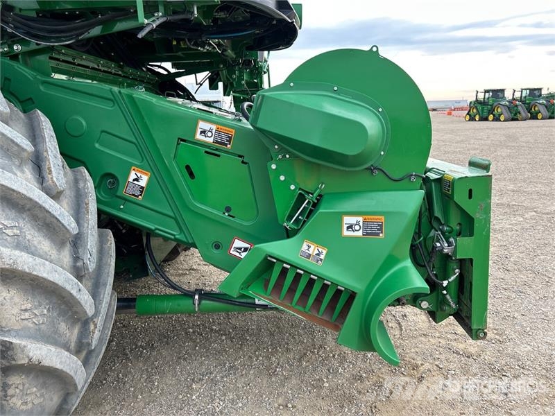 John Deere X9 1100 Signature Edition Combine Harvester Kombajny zbożowe