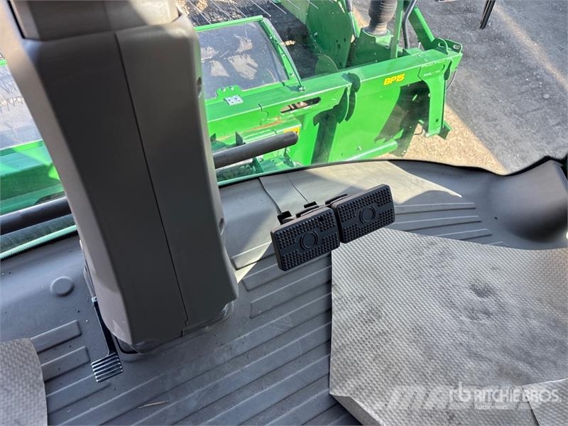 John Deere X9 1100 Signature Edition Combine Harvester Teraviljakombainid