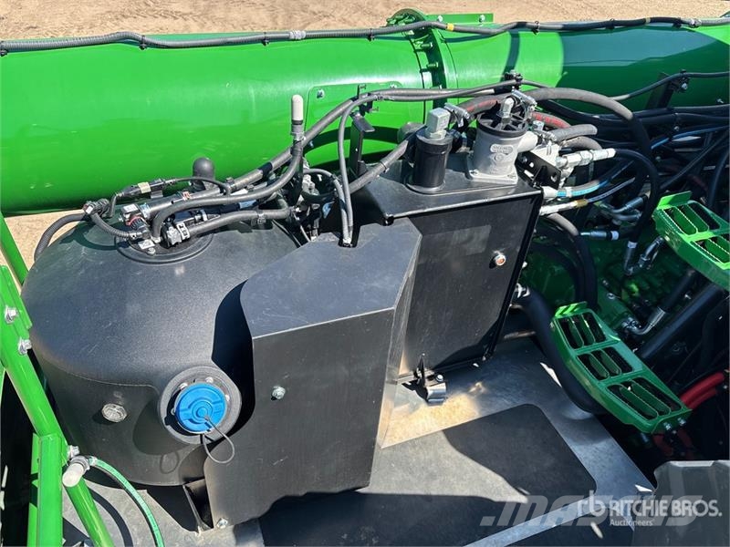 John Deere X9 1100 Signature Edition Combine Harvester Mietitrebbiatrici