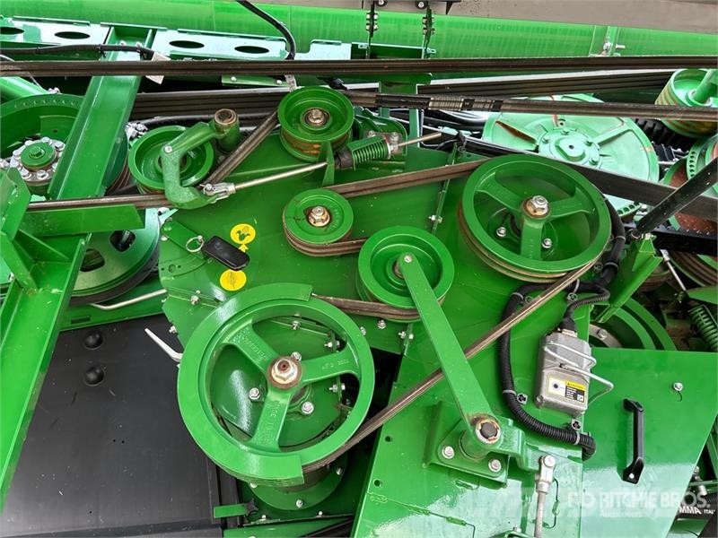 John Deere X9 1100 Signature Edition Combine Harvester Kombajny zbożowe