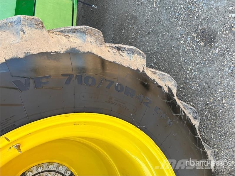 John Deere X9 1100 Signature Edition Combine Harvester Mietitrebbiatrici