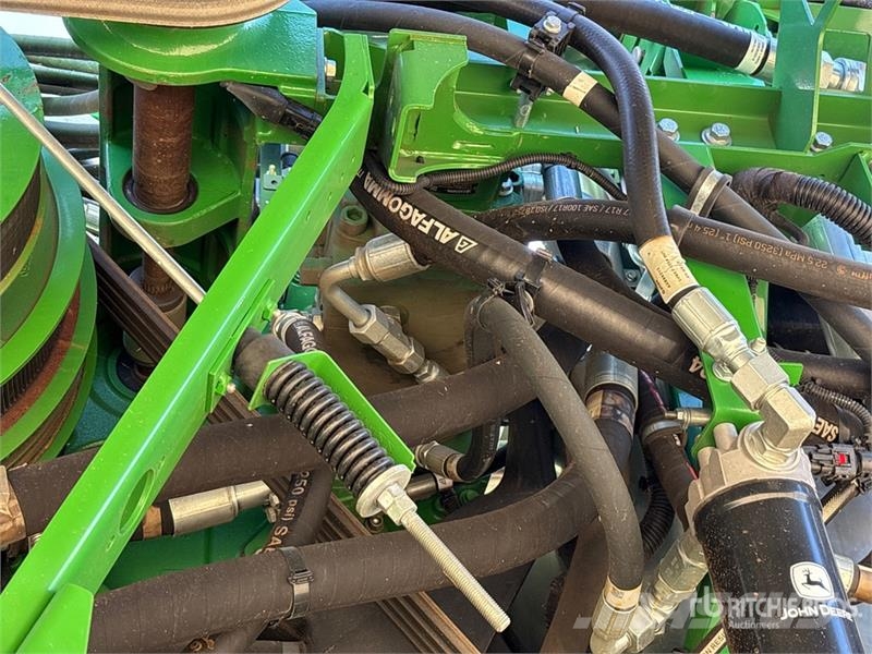 John Deere X9 1100 Signature Edition Combine Harvester Teraviljakombainid