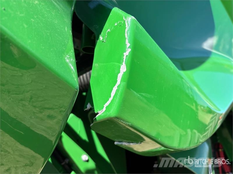John Deere X9 1100 Signature Edition Combine Harvester Teraviljakombainid