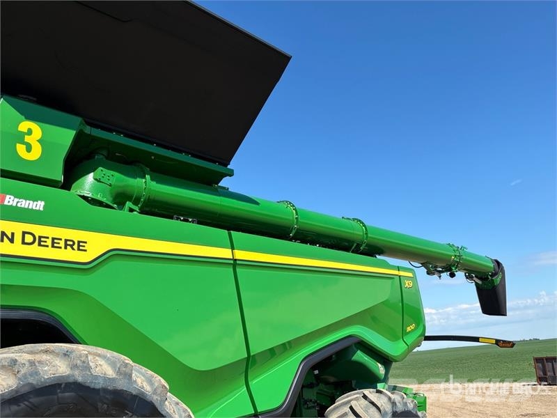 John Deere X9 1100 Signature Edition Combine Harvester Mietitrebbiatrici