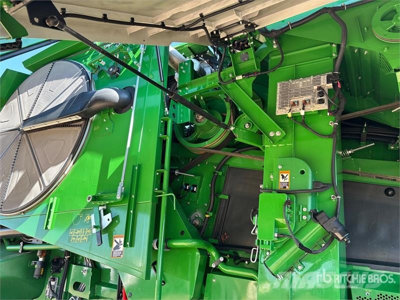 John Deere X9 1100 Signature Edition Combine Harvester Mietitrebbiatrici