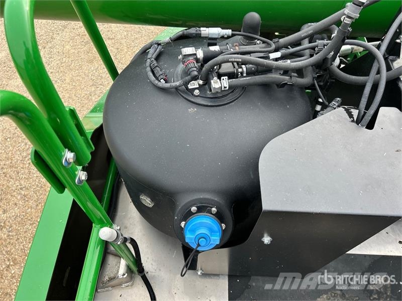 John Deere X9 1100 Signature Edition Combine Harvester Kombajny zbożowe