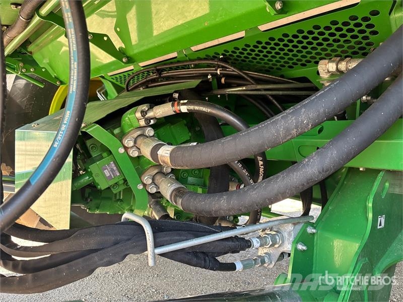 John Deere X9 1100 Signature Edition Combine Harvester Mietitrebbiatrici