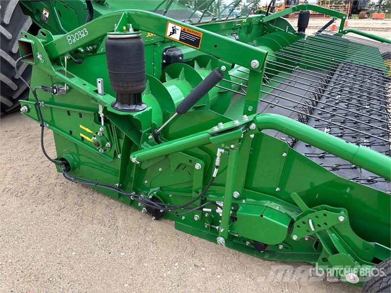 John Deere X9 1100 Signature Edition Combine Harvester Kombinované zberacie stroje
