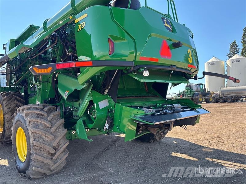 John Deere X9 1100 Signature Edition Combine Harvester Mietitrebbiatrici