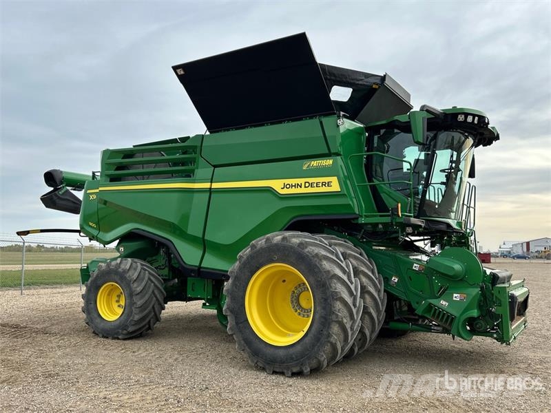 John Deere X9 1100 Signature Edition Combine Harvester Kombajny zbożowe