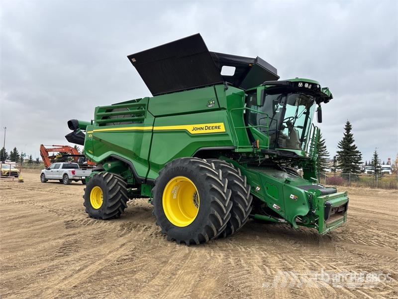 John Deere X9 1100 Signature Edition Combine Harvester Mietitrebbiatrici