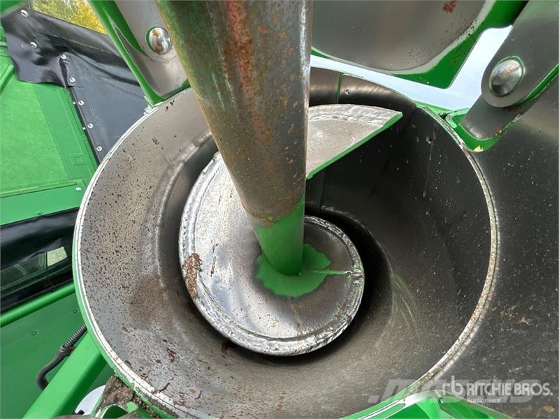 John Deere X9 1100 Signature Edition Combine Harvester Kombajny zbożowe