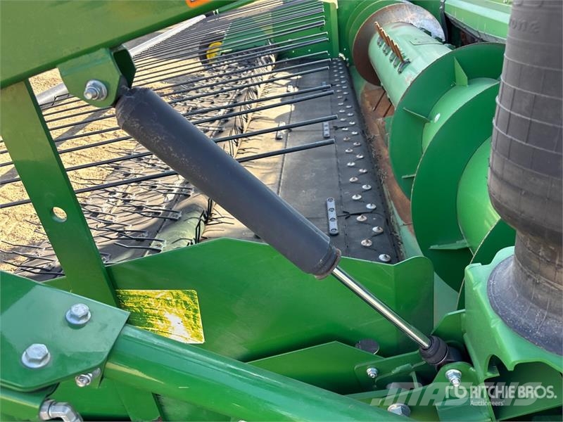John Deere X9 1100 Signature Edition Combine Harvester Teraviljakombainid