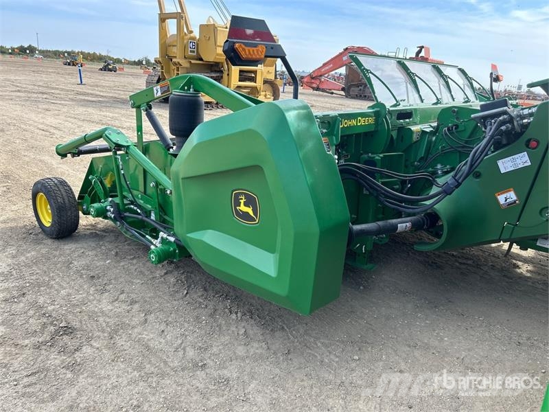 John Deere X91000 4x4 Signature Edition Combine Harvester حصادات