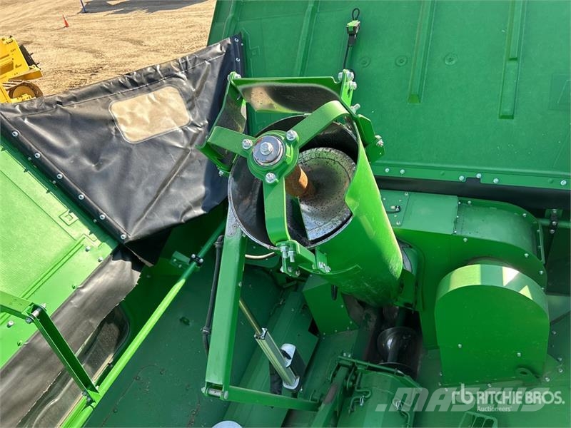 John Deere X91000 4x4 Signature Edition Combine Harvester حصادات