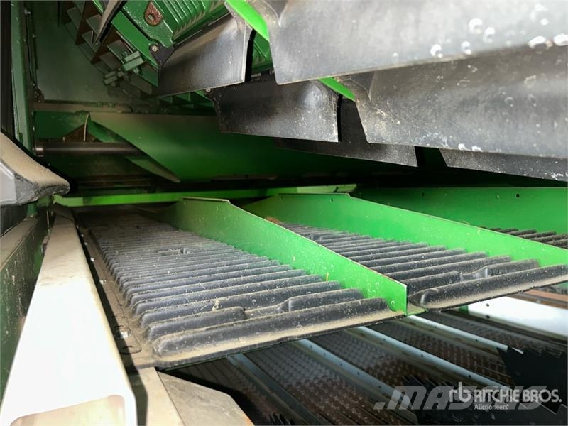 John Deere X91000 4x4 Signature Edition Combine Harvester حصادات