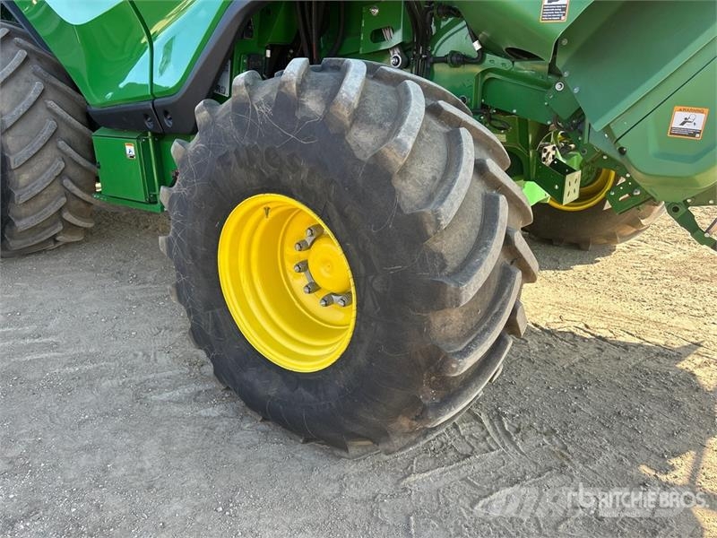 John Deere X91000 4x4 Signature Edition Combine Harvester حصادات