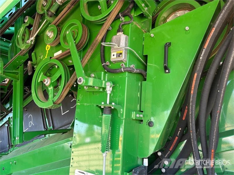 John Deere X91000 4x4 Signature Edition Combine Harvester حصادات