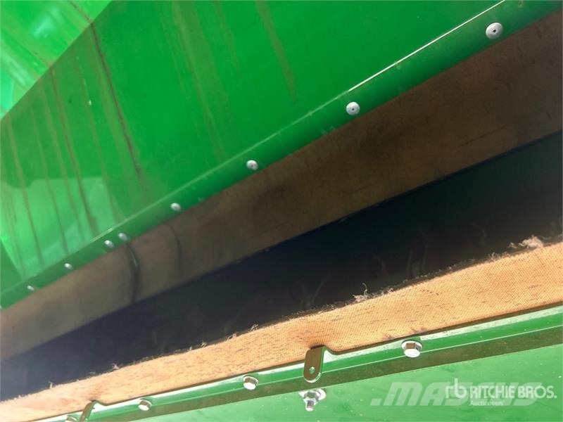 John Deere X91000 4x4 Signature Edition Combine Harvester حصادات