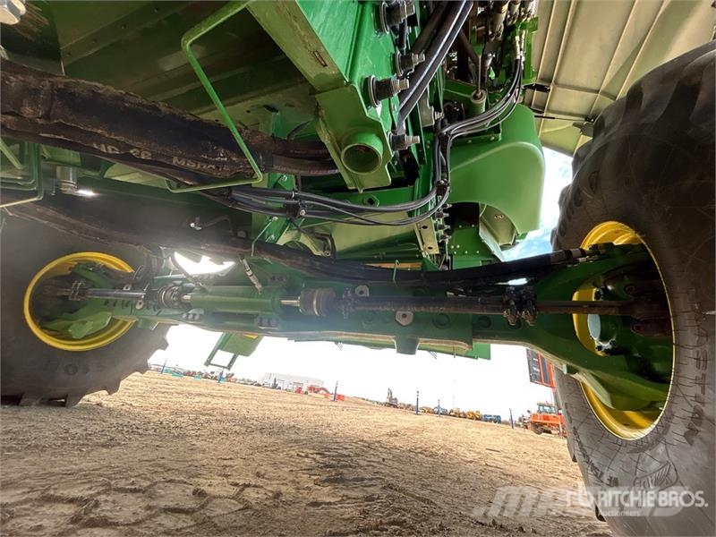 John Deere X91000 4x4 Signature Edition Combine Harvester حصادات