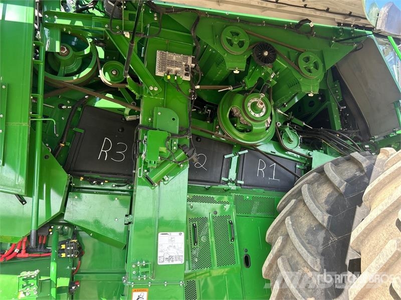 John Deere X91000 4x4 Signature Edition Combine Harvester حصادات